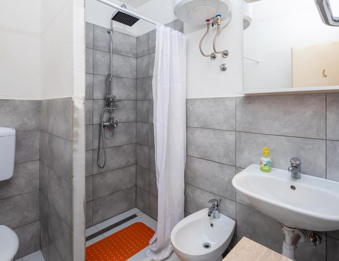 Edita - Apartment In Town Centre Makarska Zewnętrze zdjęcie